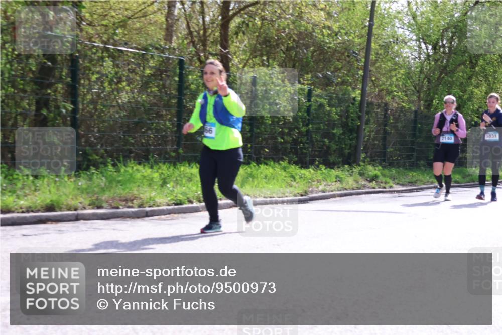 12.04.2026 - 45. Internationalen Wilhelmsburger Insellauf Yannick Fuchs http://msf.ph/oto/9500973 12.04.2026 11:13:03 Laufen 66, 2140, 5831 meine-sportfotos.de