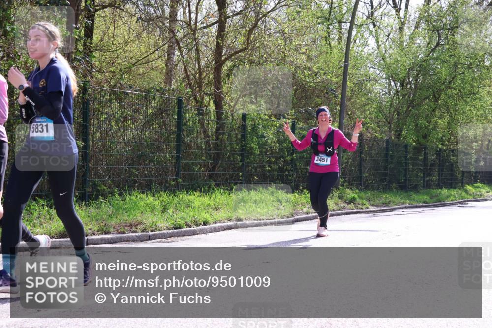 12.04.2026 - 45. Internationalen Wilhelmsburger Insellauf Yannick Fuchs http://msf.ph/oto/9501009 12.04.2026 11:13:07 Laufen 5831, 3451 meine-sportfotos.de