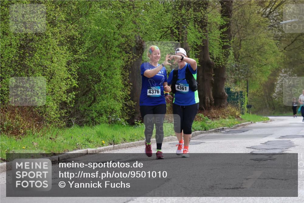 12.04.2026 - 45. Internationalen Wilhelmsburger Insellauf Yannick Fuchs http://msf.ph/oto/9501010 12.04.2026 13:21:53 Laufen 4376, 4361 meine-sportfotos.de