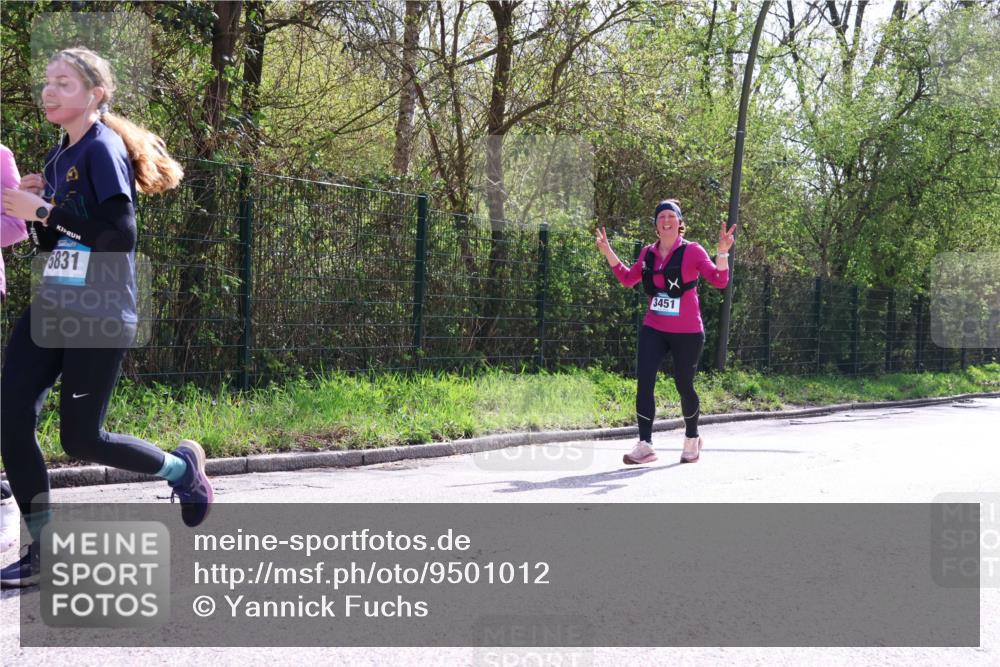 12.04.2026 - 45. Internationalen Wilhelmsburger Insellauf Yannick Fuchs http://msf.ph/oto/9501012 12.04.2026 11:13:07 Laufen 5831, 3451 meine-sportfotos.de