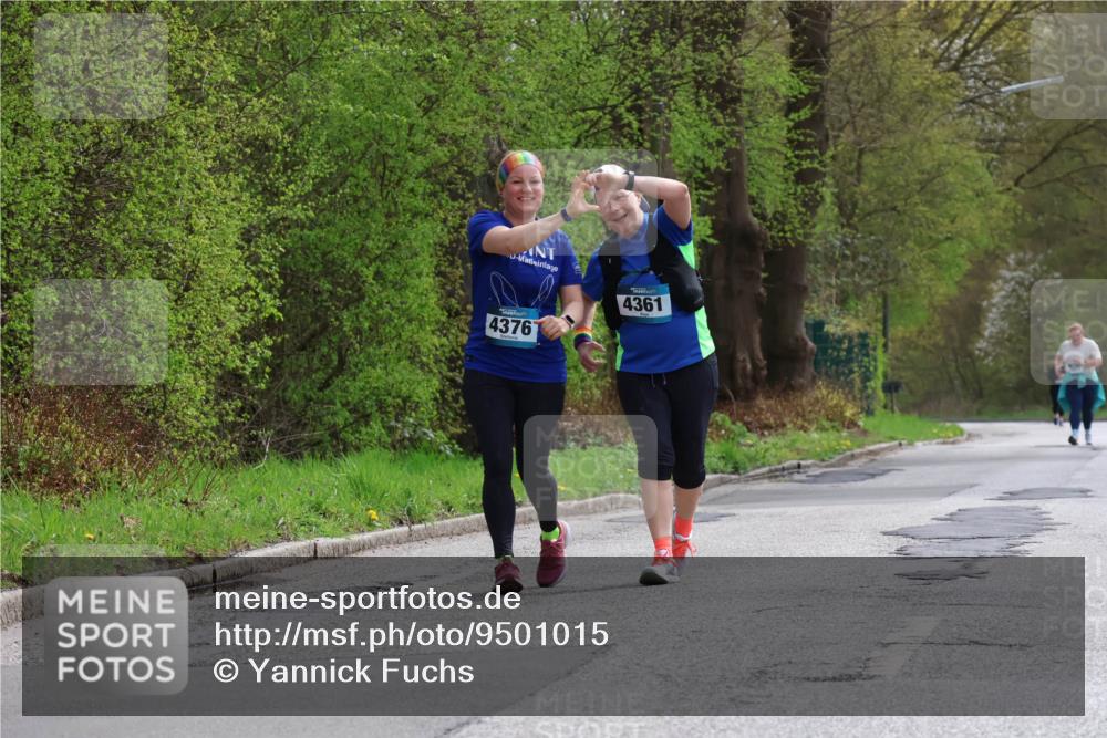 12.04.2026 - 45. Internationalen Wilhelmsburger Insellauf Yannick Fuchs http://msf.ph/oto/9501015 12.04.2026 13:21:54 Laufen 4376, 4361 meine-sportfotos.de