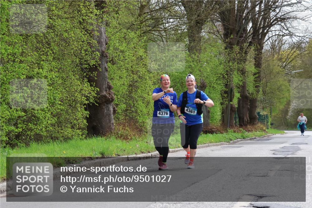 12.04.2026 - 45. Internationalen Wilhelmsburger Insellauf Yannick Fuchs http://msf.ph/oto/9501027 12.04.2026 13:21:56 Laufen 4376, 4361 meine-sportfotos.de