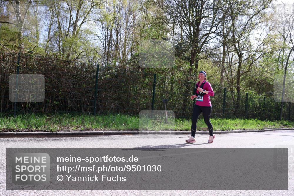 12.04.2026 - 45. Internationalen Wilhelmsburger Insellauf Yannick Fuchs http://msf.ph/oto/9501030 12.04.2026 11:13:08 Laufen 3451 meine-sportfotos.de