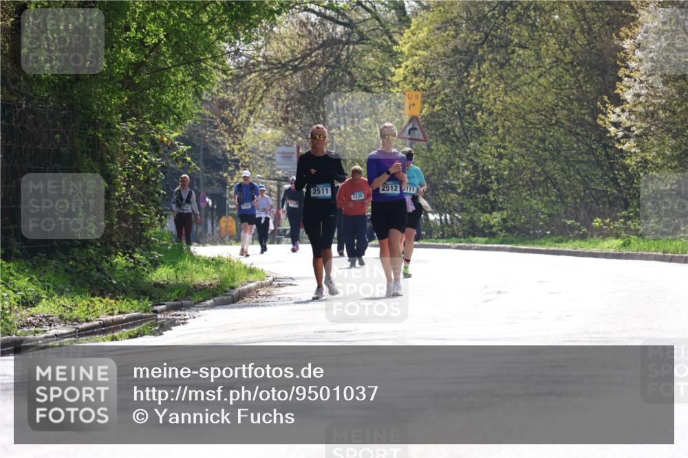 12.04.2026 - 45. Internationalen Wilhelmsburger Insellauf Yannick Fuchs http://msf.ph/oto/9501037 12.04.2026 11:13:16 Laufen 9, 2511, 2512, 111, 2230 meine-sportfotos.de