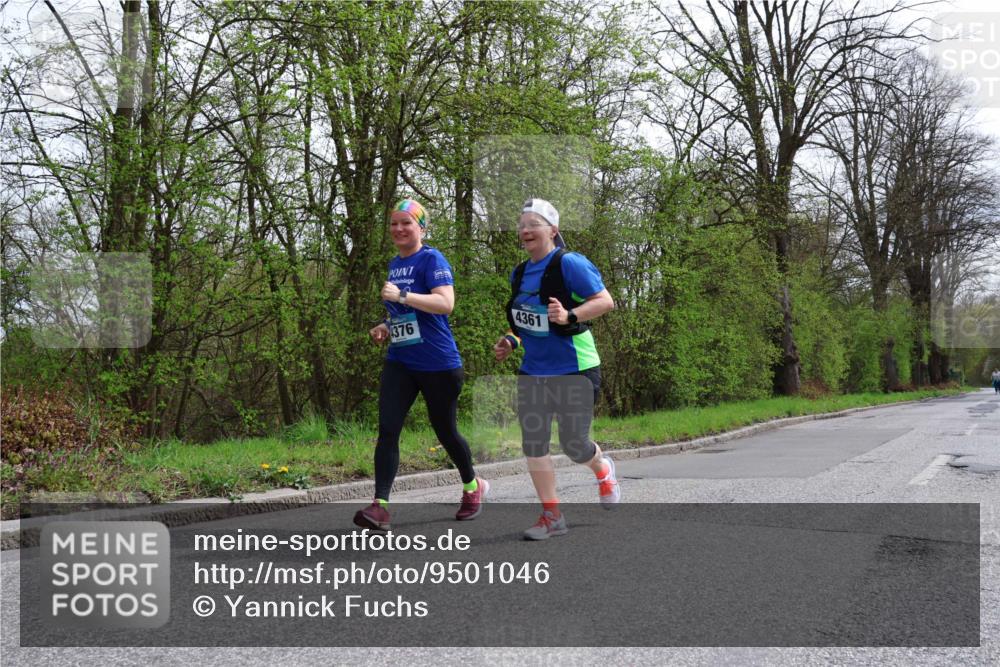 12.04.2026 - 45. Internationalen Wilhelmsburger Insellauf Yannick Fuchs http://msf.ph/oto/9501046 12.04.2026 13:22:00 Laufen 4376, 4361 meine-sportfotos.de