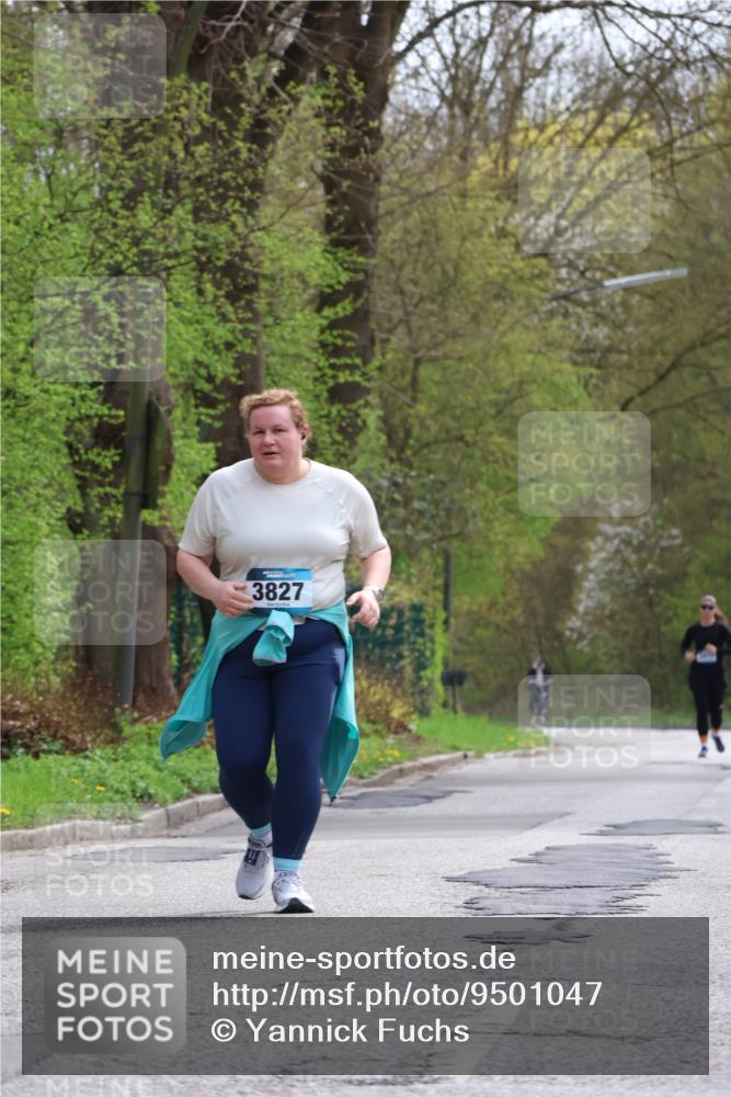 12.04.2026 - 45. Internationalen Wilhelmsburger Insellauf Yannick Fuchs http://msf.ph/oto/9501047 12.04.2026 13:22:19 Laufen 3827 meine-sportfotos.de