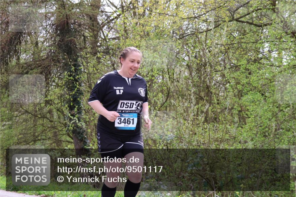 12.04.2026 - 45. Internationalen Wilhelmsburger Insellauf Yannick Fuchs http://msf.ph/oto/9501117 12.04.2026 13:22:56 Laufen 3461 meine-sportfotos.de