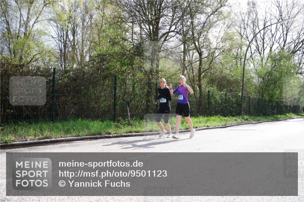 12.04.2026 - 45. Internationalen Wilhelmsburger Insellauf Yannick Fuchs http://msf.ph/oto/9501123 12.04.2026 11:13:31 Laufen 2512, 2511 meine-sportfotos.de
