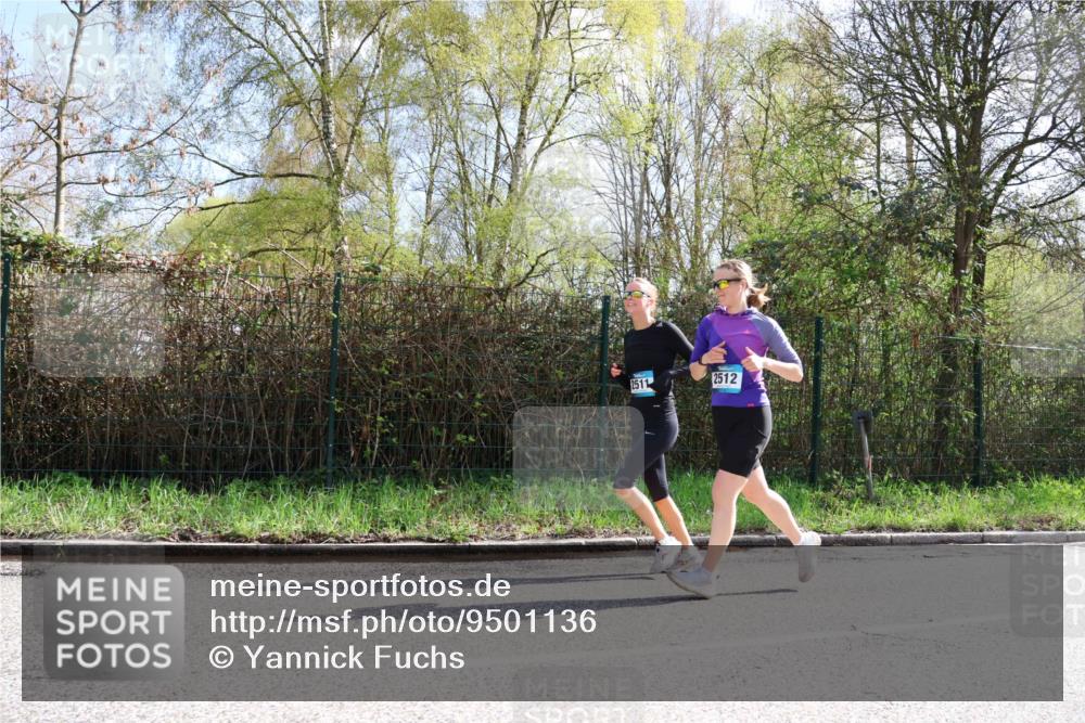 12.04.2026 - 45. Internationalen Wilhelmsburger Insellauf Yannick Fuchs http://msf.ph/oto/9501136 12.04.2026 11:13:32 Laufen 2511, 2512 meine-sportfotos.de