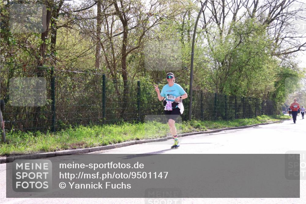 12.04.2026 - 45. Internationalen Wilhelmsburger Insellauf Yannick Fuchs http://msf.ph/oto/9501147 12.04.2026 11:13:38 Laufen 3111 meine-sportfotos.de