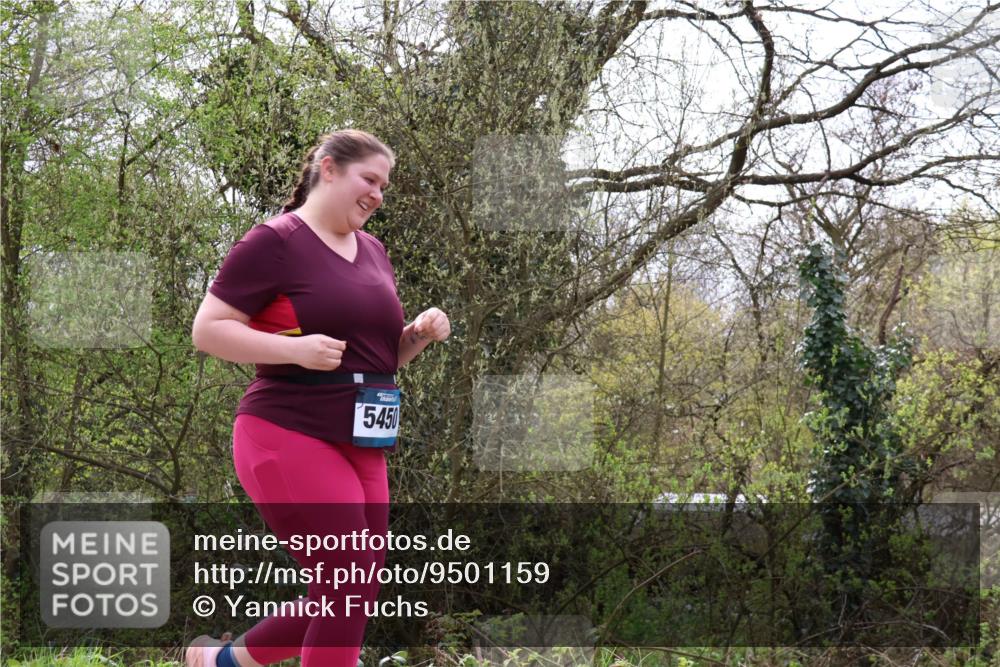 12.04.2026 - 45. Internationalen Wilhelmsburger Insellauf Yannick Fuchs http://msf.ph/oto/9501159 12.04.2026 13:28:38 Laufen 5450 meine-sportfotos.de