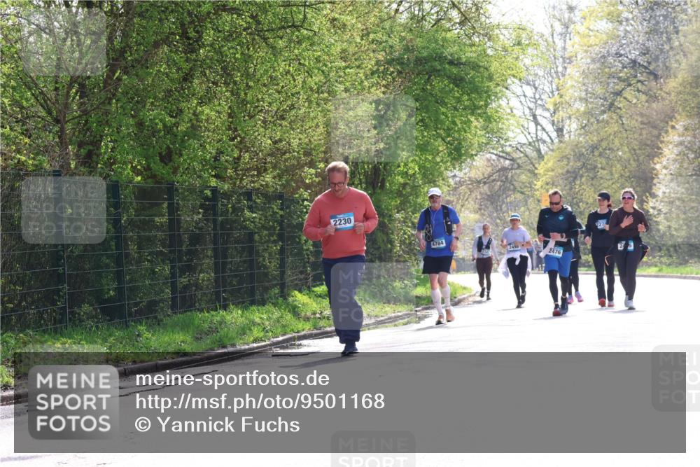 12.04.2026 - 45. Internationalen Wilhelmsburger Insellauf Yannick Fuchs http://msf.ph/oto/9501168 12.04.2026 11:13:43 Laufen 2230, 4784, 2498, 2476, 2279 meine-sportfotos.de