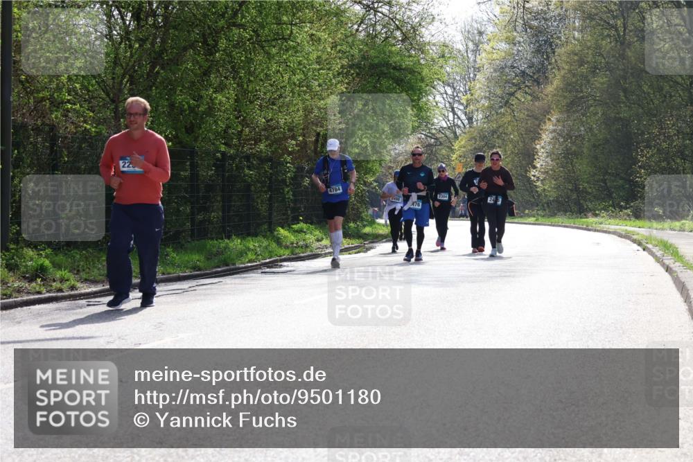 12.04.2026 - 45. Internationalen Wilhelmsburger Insellauf Yannick Fuchs http://msf.ph/oto/9501180 12.04.2026 11:13:46 Laufen 22, 4784, 2304, 2498, 476 meine-sportfotos.de