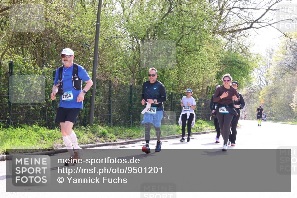 12.04.2026 - 45. Internationalen Wilhelmsburger Insellauf Yannick Fuchs http://msf.ph/oto/9501201 12.04.2026 11:13:52 Laufen 4784, 2476, 2498, 2475 meine-sportfotos.de