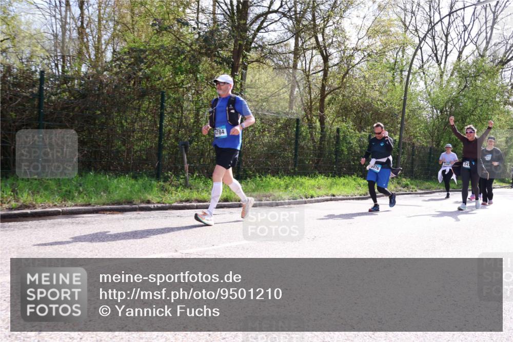 12.04.2026 - 45. Internationalen Wilhelmsburger Insellauf Yannick Fuchs http://msf.ph/oto/9501210 12.04.2026 11:13:54 Laufen 4784, 2476 meine-sportfotos.de