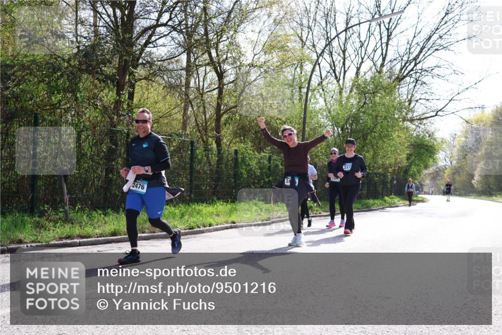 12.04.2026 - 45. Internationalen Wilhelmsburger Insellauf Yannick Fuchs http://msf.ph/oto/9501216 12.04.2026 11:13:55 Laufen 2476, 230, 4, 227 meine-sportfotos.de