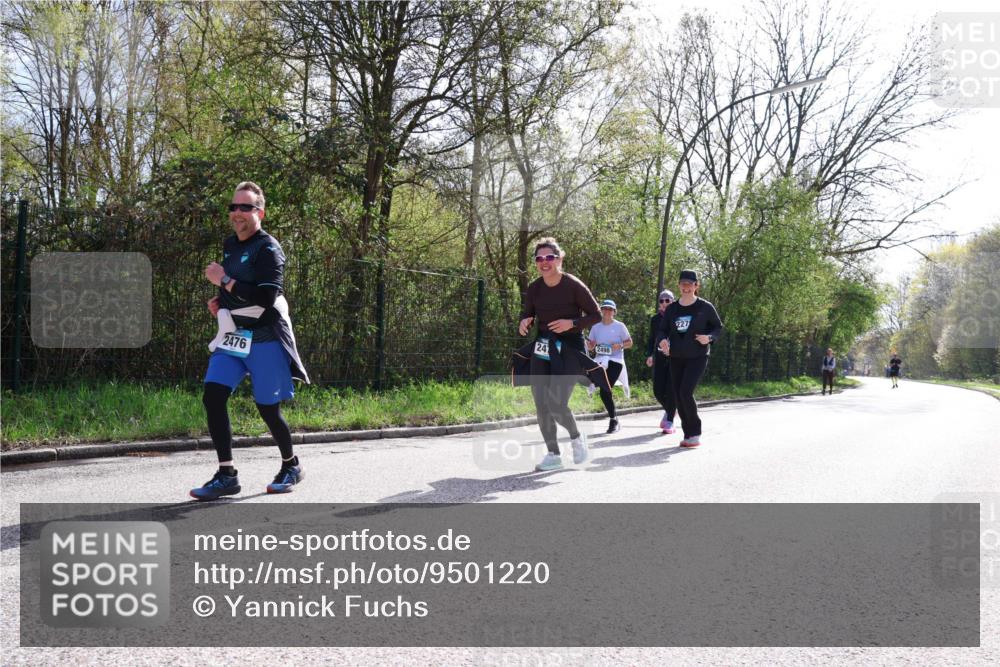 12.04.2026 - 45. Internationalen Wilhelmsburger Insellauf Yannick Fuchs http://msf.ph/oto/9501220 12.04.2026 11:13:56 Laufen 2476, 24, 2498 meine-sportfotos.de