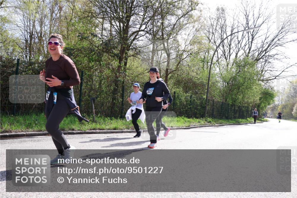 12.04.2026 - 45. Internationalen Wilhelmsburger Insellauf Yannick Fuchs http://msf.ph/oto/9501227 12.04.2026 11:13:57 Laufen 25, 2498, 227 meine-sportfotos.de