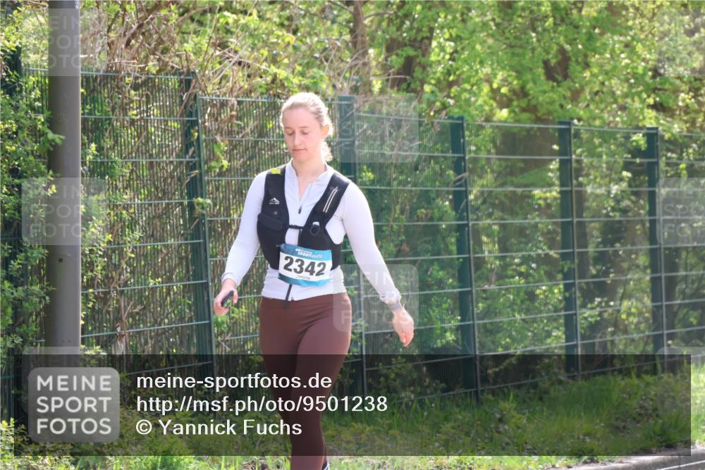 12.04.2026 - 45. Internationalen Wilhelmsburger Insellauf Yannick Fuchs http://msf.ph/oto/9501238 12.04.2026 11:14:06 Laufen 2342 meine-sportfotos.de