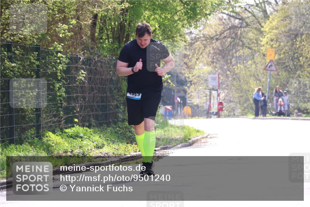 12.04.2026 - 45. Internationalen Wilhelmsburger Insellauf Yannick Fuchs http://msf.ph/oto/9501240 12.04.2026 11:14:08 Laufen  meine-sportfotos.de