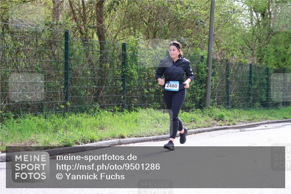 12.04.2026 - 45. Internationalen Wilhelmsburger Insellauf Yannick Fuchs http://msf.ph/oto/9501286 12.04.2026 11:15:19 Laufen 2480 meine-sportfotos.de