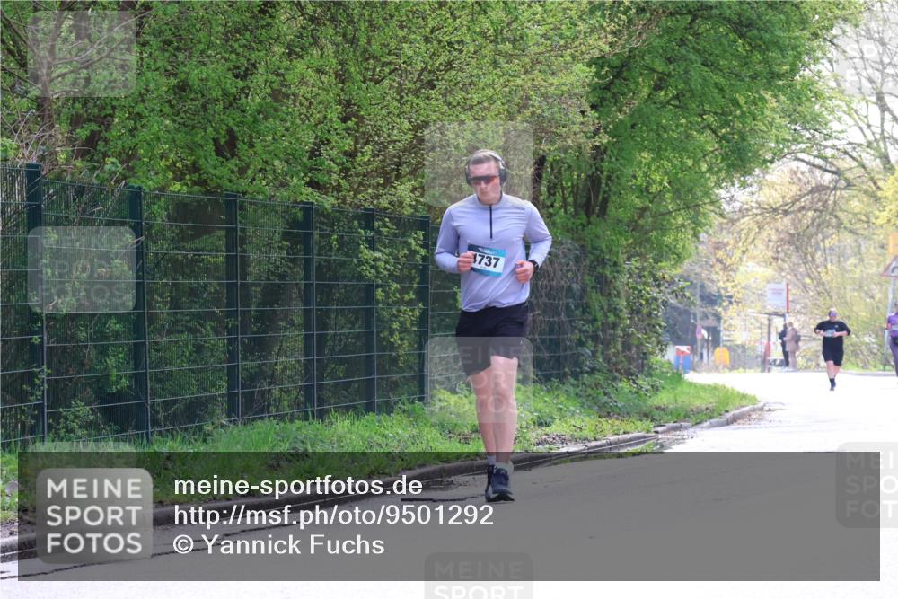12.04.2026 - 45. Internationalen Wilhelmsburger Insellauf Yannick Fuchs http://msf.ph/oto/9501292 12.04.2026 11:15:21 Laufen 1737 meine-sportfotos.de