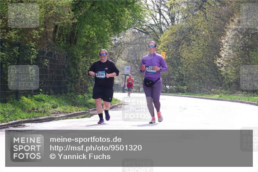12.04.2026 - 45. Internationalen Wilhelmsburger Insellauf Yannick Fuchs http://msf.ph/oto/9501320 12.04.2026 11:15:45 Laufen 2245, 2244 meine-sportfotos.de