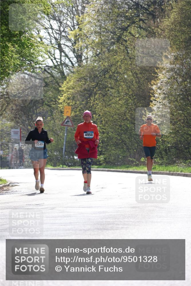 12.04.2026 - 45. Internationalen Wilhelmsburger Insellauf Yannick Fuchs http://msf.ph/oto/9501328 12.04.2026 11:16:10 Laufen 3545, 4950 meine-sportfotos.de