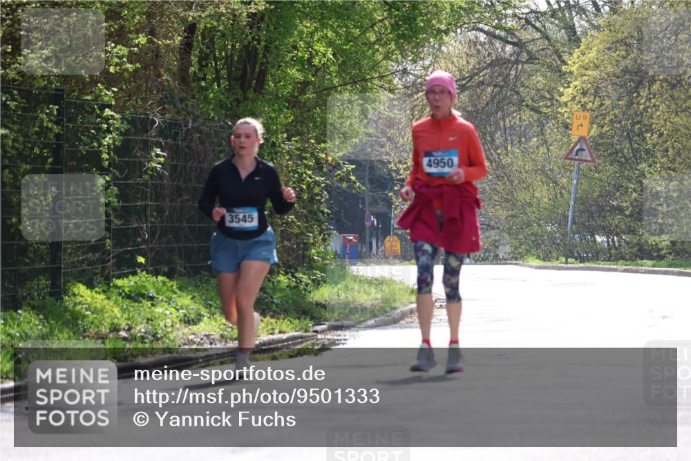 12.04.2026 - 45. Internationalen Wilhelmsburger Insellauf Yannick Fuchs http://msf.ph/oto/9501333 12.04.2026 11:16:15 Laufen 3545, 4950, 9 meine-sportfotos.de
