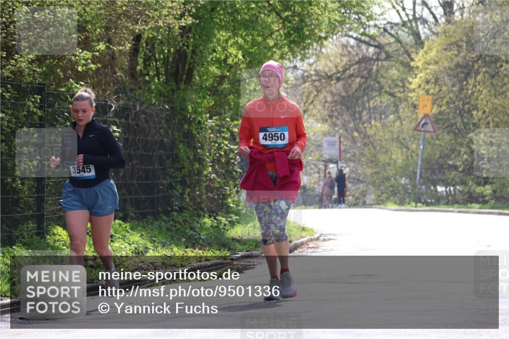 12.04.2026 - 45. Internationalen Wilhelmsburger Insellauf Yannick Fuchs http://msf.ph/oto/9501336 12.04.2026 11:16:16 Laufen 3545, 4950 meine-sportfotos.de