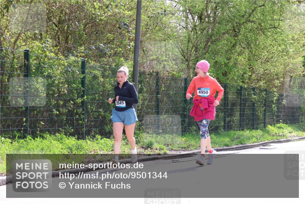 12.04.2026 - 45. Internationalen Wilhelmsburger Insellauf Yannick Fuchs http://msf.ph/oto/9501344 12.04.2026 11:16:20 Laufen 3545, 4950 meine-sportfotos.de