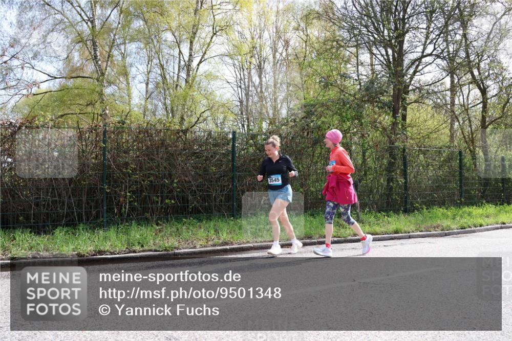 12.04.2026 - 45. Internationalen Wilhelmsburger Insellauf Yannick Fuchs http://msf.ph/oto/9501348 12.04.2026 11:16:24 Laufen 3545 meine-sportfotos.de
