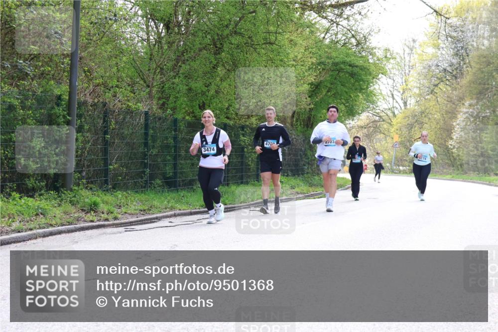 12.04.2026 - 45. Internationalen Wilhelmsburger Insellauf Yannick Fuchs http://msf.ph/oto/9501368 12.04.2026 11:17:25 Laufen 476, 2703, 3474, 174 meine-sportfotos.de