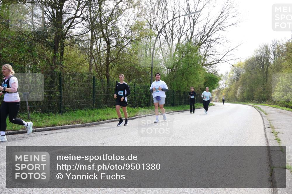 12.04.2026 - 45. Internationalen Wilhelmsburger Insellauf Yannick Fuchs http://msf.ph/oto/9501380 12.04.2026 11:17:30 Laufen 4788, 2703, 4174 meine-sportfotos.de