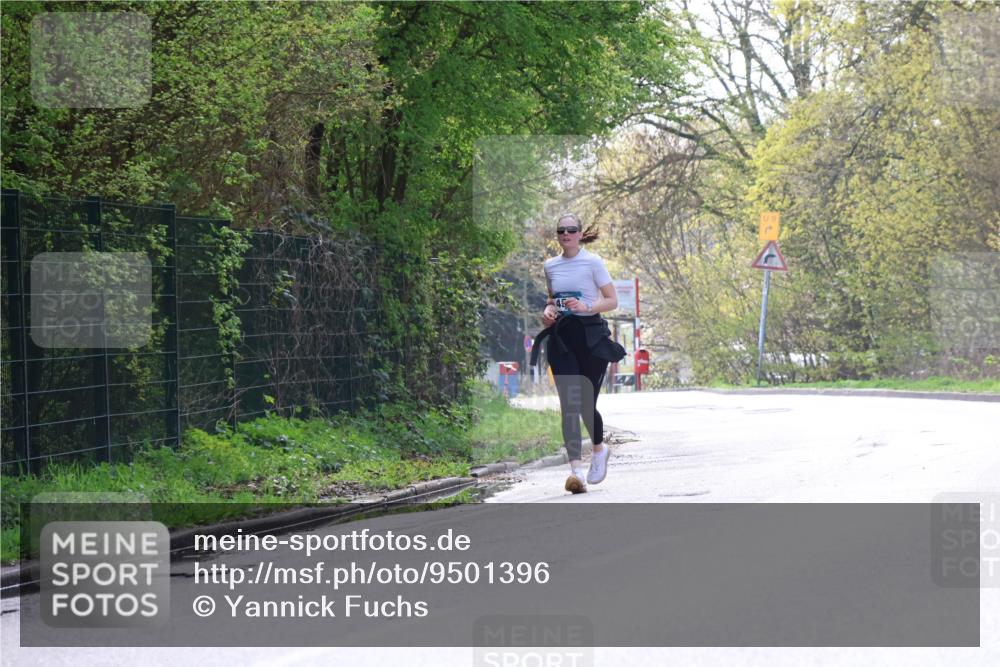 12.04.2026 - 45. Internationalen Wilhelmsburger Insellauf Yannick Fuchs http://msf.ph/oto/9501396 12.04.2026 11:17:39 Laufen  meine-sportfotos.de