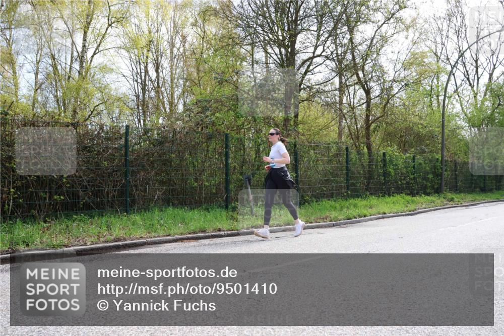 12.04.2026 - 45. Internationalen Wilhelmsburger Insellauf Yannick Fuchs http://msf.ph/oto/9501410 12.04.2026 11:17:50 Laufen  meine-sportfotos.de