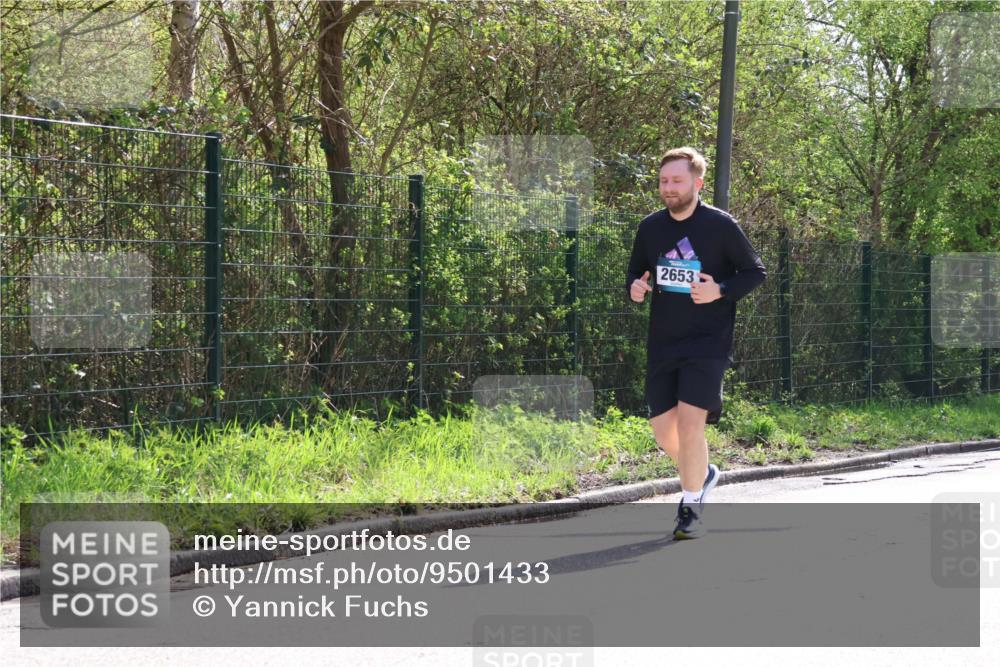12.04.2026 - 45. Internationalen Wilhelmsburger Insellauf Yannick Fuchs http://msf.ph/oto/9501433 12.04.2026 11:18:33 Laufen 2653 meine-sportfotos.de
