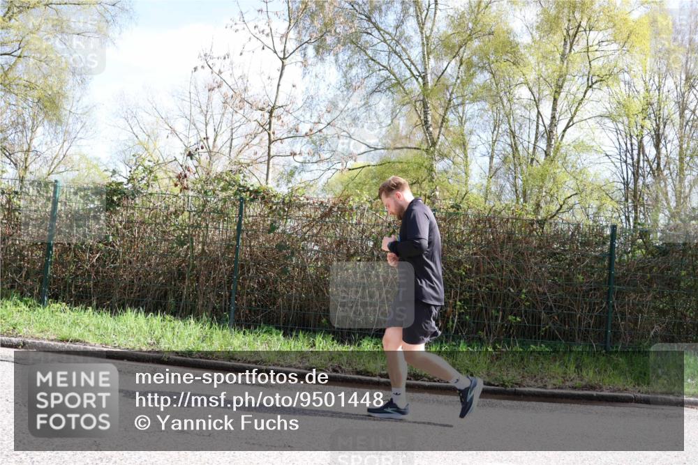 12.04.2026 - 45. Internationalen Wilhelmsburger Insellauf Yannick Fuchs http://msf.ph/oto/9501448 12.04.2026 11:18:37 Laufen  meine-sportfotos.de