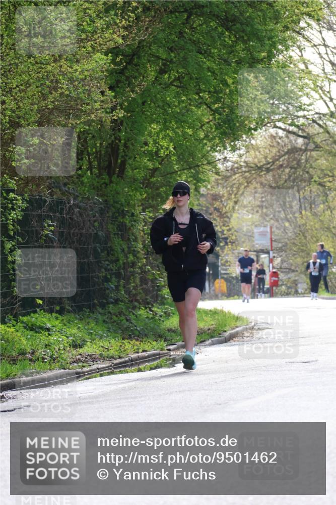 12.04.2026 - 45. Internationalen Wilhelmsburger Insellauf Yannick Fuchs http://msf.ph/oto/9501462 12.04.2026 11:19:44 Laufen  meine-sportfotos.de