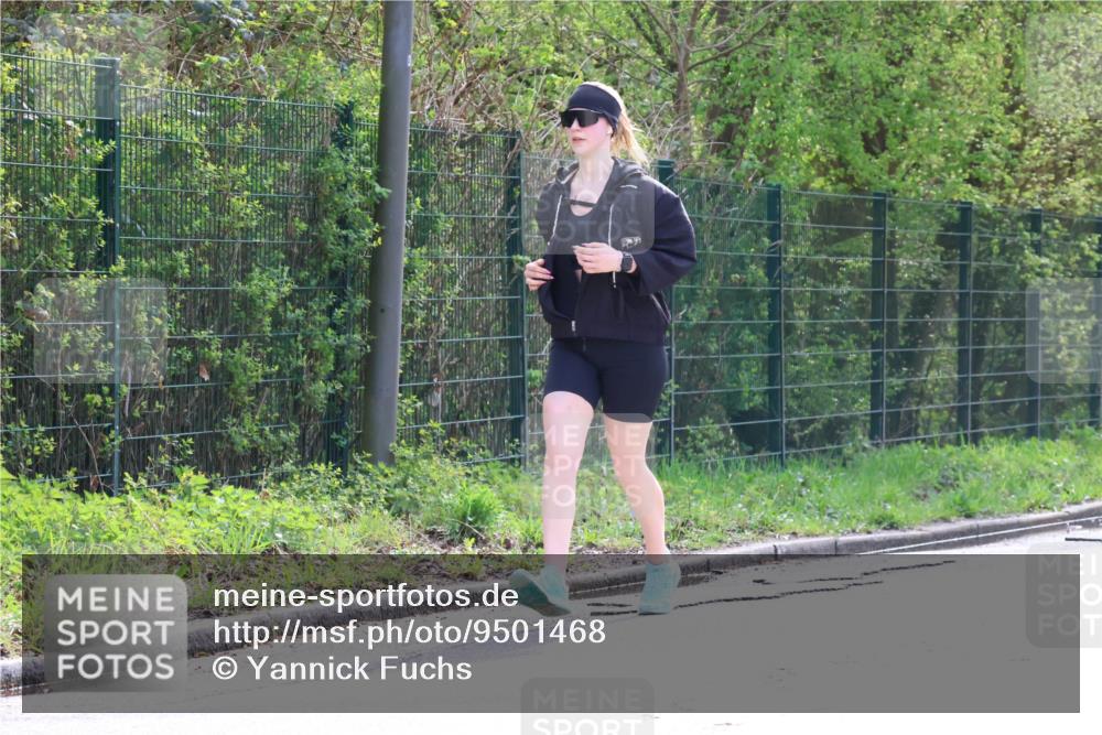 12.04.2026 - 45. Internationalen Wilhelmsburger Insellauf Yannick Fuchs http://msf.ph/oto/9501468 12.04.2026 11:19:50 Laufen  meine-sportfotos.de