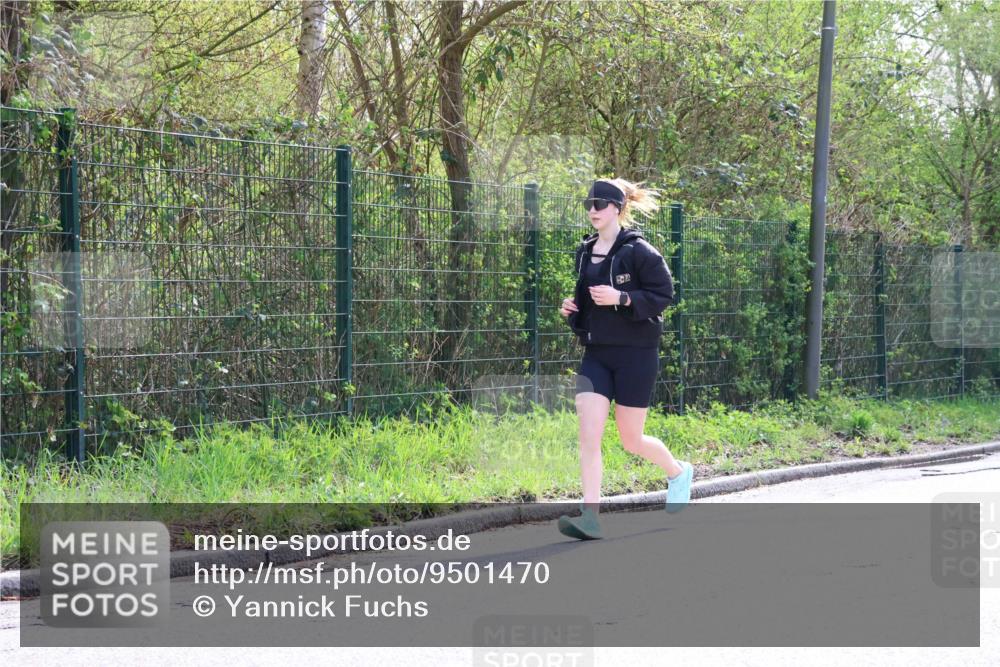 12.04.2026 - 45. Internationalen Wilhelmsburger Insellauf Yannick Fuchs http://msf.ph/oto/9501470 12.04.2026 11:19:52 Laufen 202 meine-sportfotos.de