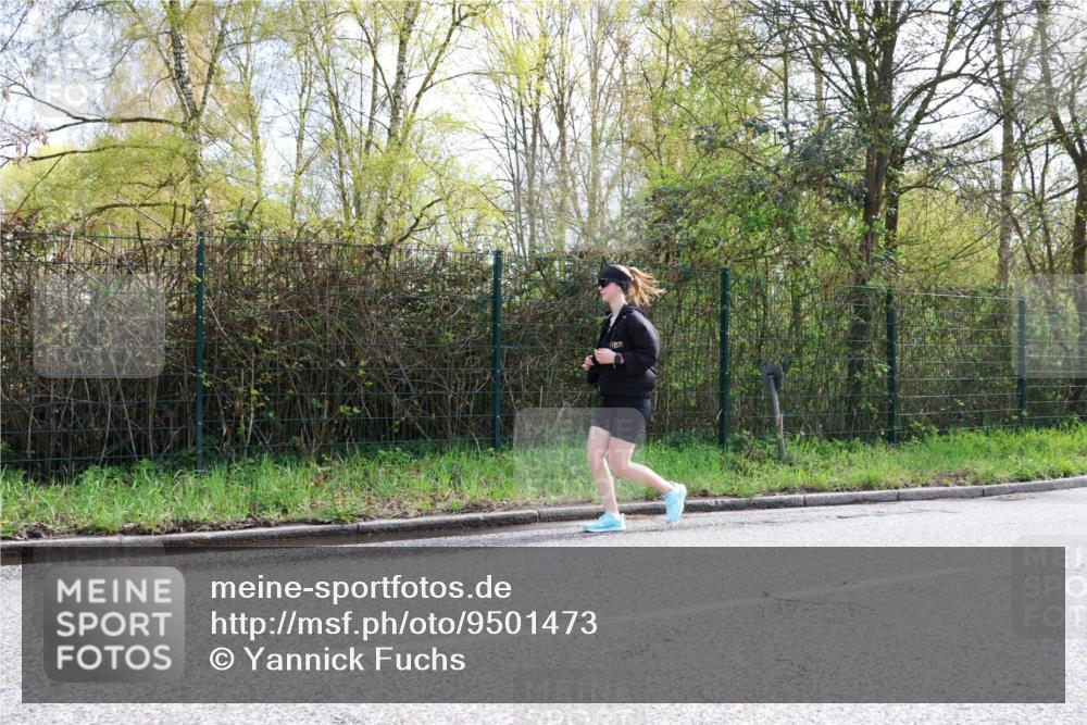 12.04.2026 - 45. Internationalen Wilhelmsburger Insellauf Yannick Fuchs http://msf.ph/oto/9501473 12.04.2026 11:19:54 Laufen  meine-sportfotos.de