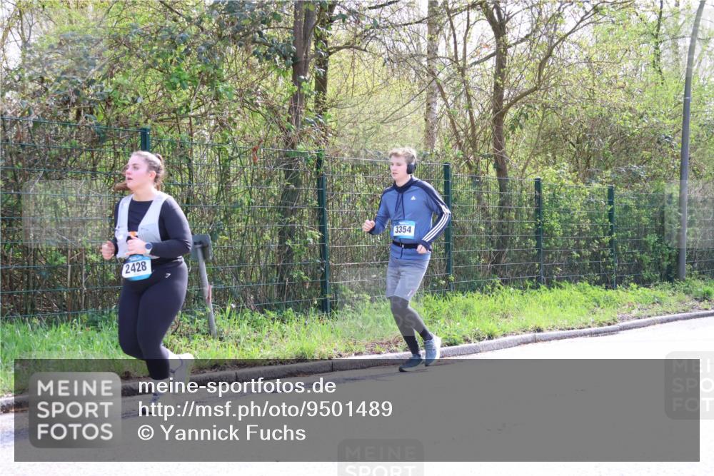 12.04.2026 - 45. Internationalen Wilhelmsburger Insellauf Yannick Fuchs http://msf.ph/oto/9501489 12.04.2026 11:20:36 Laufen 2428, 3354 meine-sportfotos.de