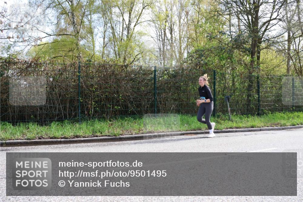12.04.2026 - 45. Internationalen Wilhelmsburger Insellauf Yannick Fuchs http://msf.ph/oto/9501495 12.04.2026 11:20:43 Laufen  meine-sportfotos.de