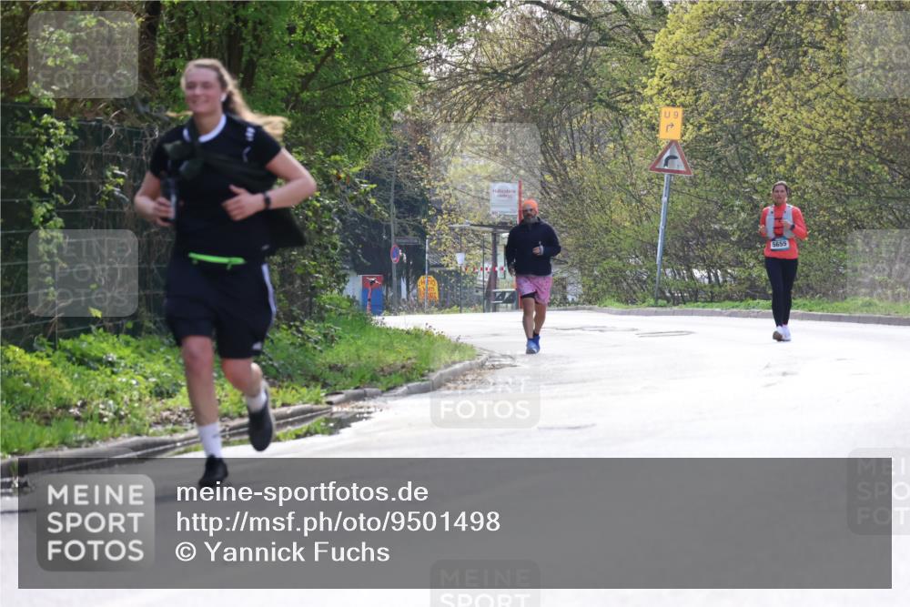12.04.2026 - 45. Internationalen Wilhelmsburger Insellauf Yannick Fuchs http://msf.ph/oto/9501498 12.04.2026 11:20:51 Laufen 9, 5655 meine-sportfotos.de