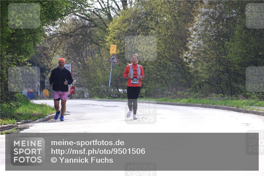 12.04.2026 - 45. Internationalen Wilhelmsburger Insellauf Yannick Fuchs http://msf.ph/oto/9501506 12.04.2026 11:21:02 Laufen 9, 5655 meine-sportfotos.de