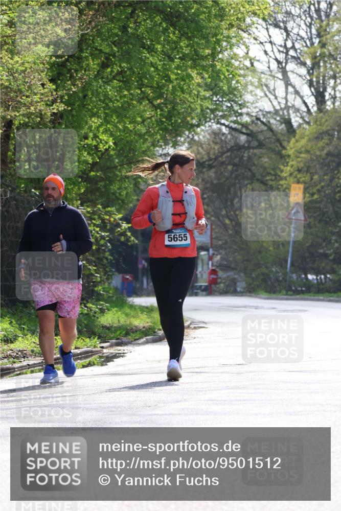 12.04.2026 - 45. Internationalen Wilhelmsburger Insellauf Yannick Fuchs http://msf.ph/oto/9501512 12.04.2026 11:21:10 Laufen 5655, 09 meine-sportfotos.de