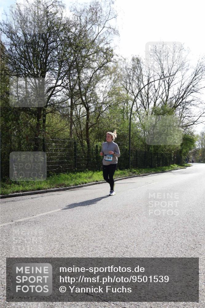 12.04.2026 - 45. Internationalen Wilhelmsburger Insellauf Yannick Fuchs http://msf.ph/oto/9501539 12.04.2026 11:23:09 Laufen 2161 meine-sportfotos.de