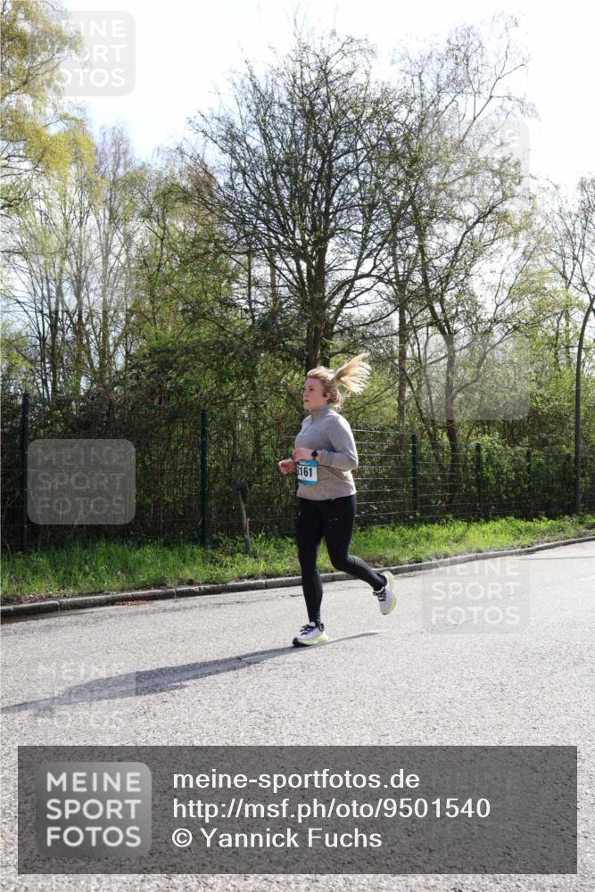 12.04.2026 - 45. Internationalen Wilhelmsburger Insellauf Yannick Fuchs http://msf.ph/oto/9501540 12.04.2026 11:23:10 Laufen 161 meine-sportfotos.de