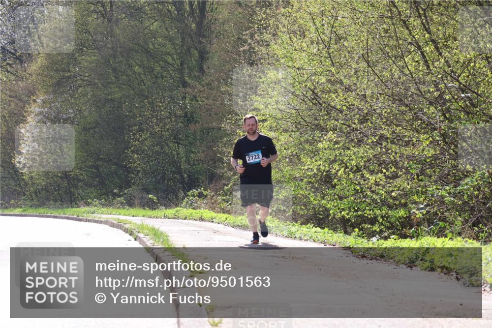 12.04.2026 - 45. Internationalen Wilhelmsburger Insellauf Yannick Fuchs http://msf.ph/oto/9501563 12.04.2026 11:23:59 Laufen 2722 meine-sportfotos.de